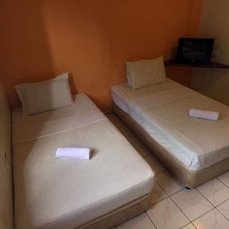 Abell Residence Kuching Esterno foto