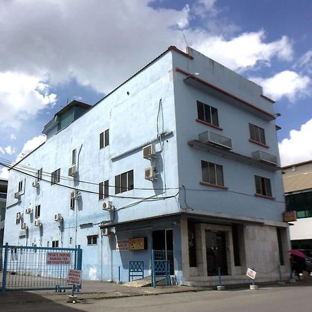 Abell Residence Kuching Esterno foto